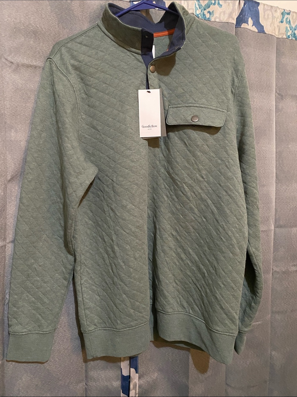 Goodfellow & Co Quilted Sage Green Snap-Placket Crewneck Sweater